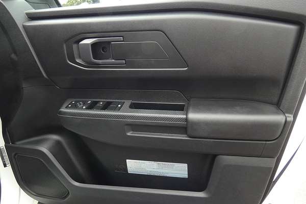 2024 Mitsubishi Triton GLX MV 4X4