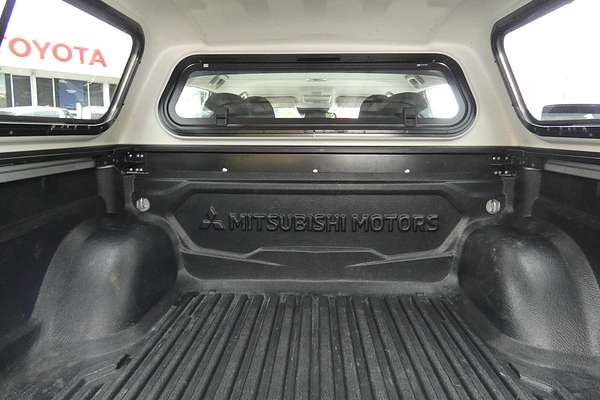 2022 Mitsubishi Triton GLX MR 4X4