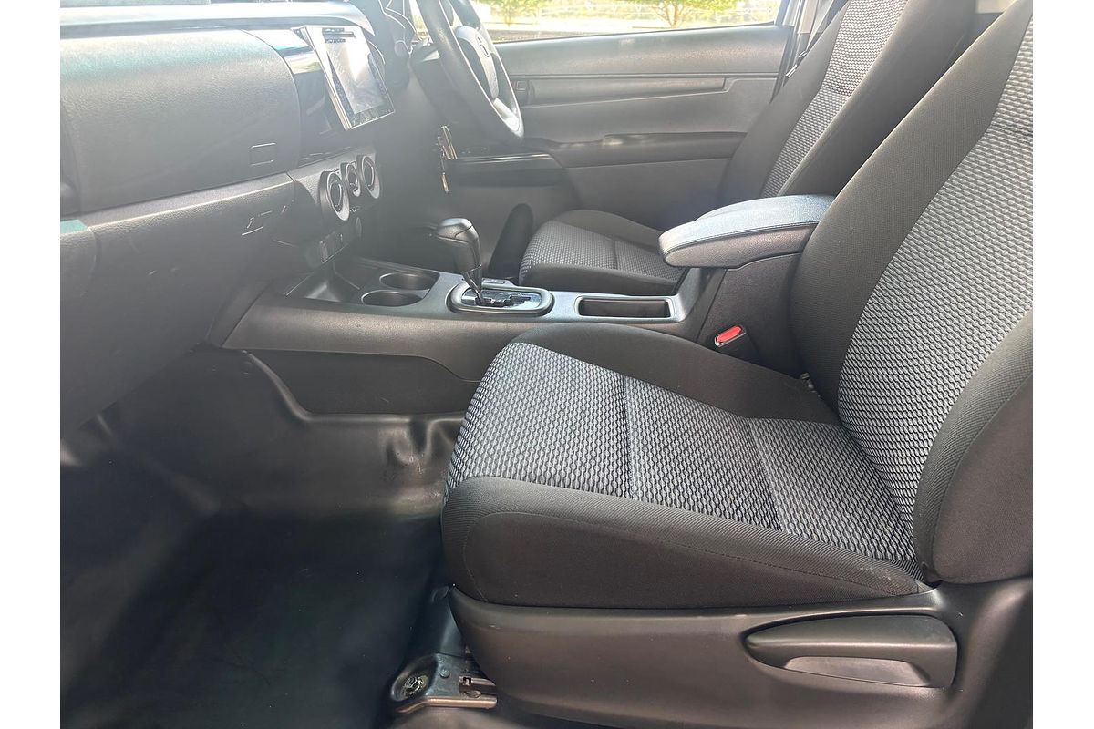 2018 Toyota Hilux Workmate TGN121R Rear Wheel Drive