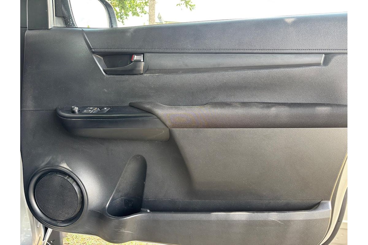 2018 Toyota Hilux Workmate TGN121R Rear Wheel Drive
