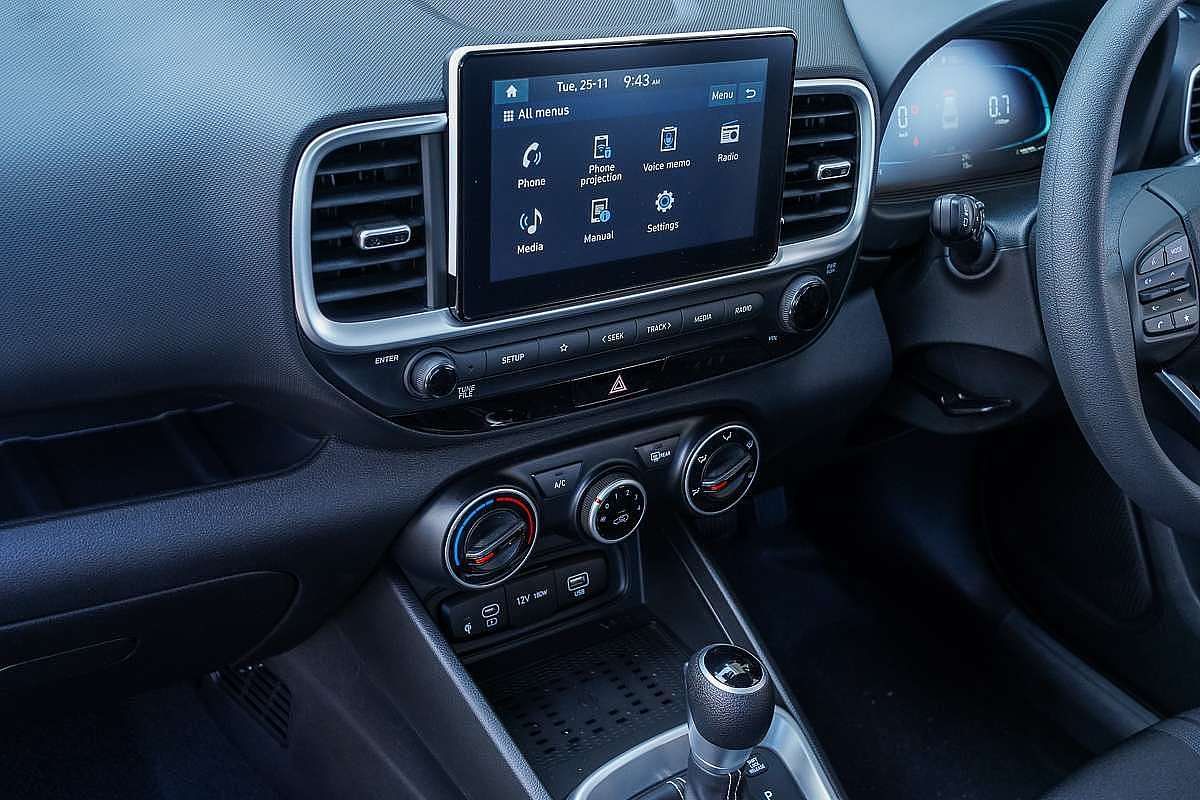 2025 Hyundai Venue  QX.V5