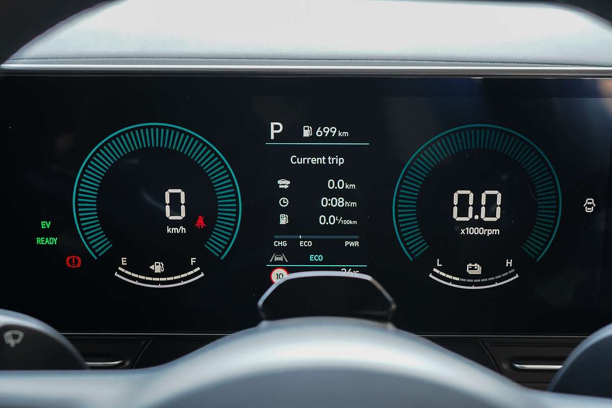 2025 Hyundai Kona  SX2.V3