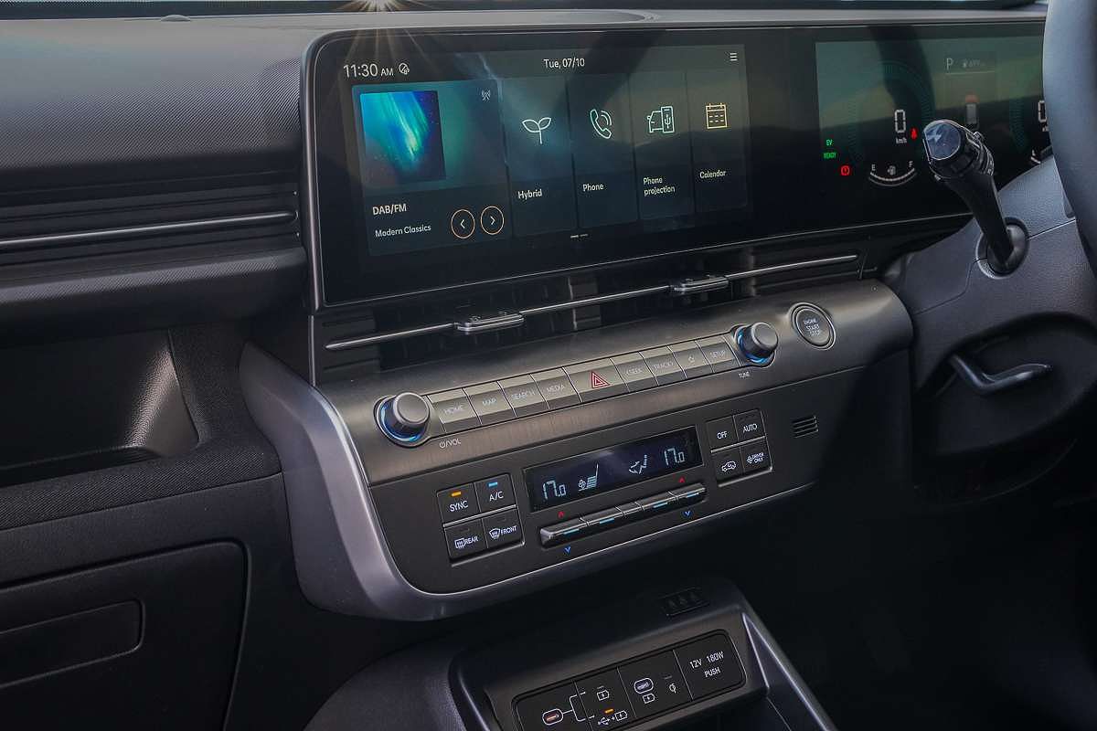 2025 Hyundai Kona  SX2.V3