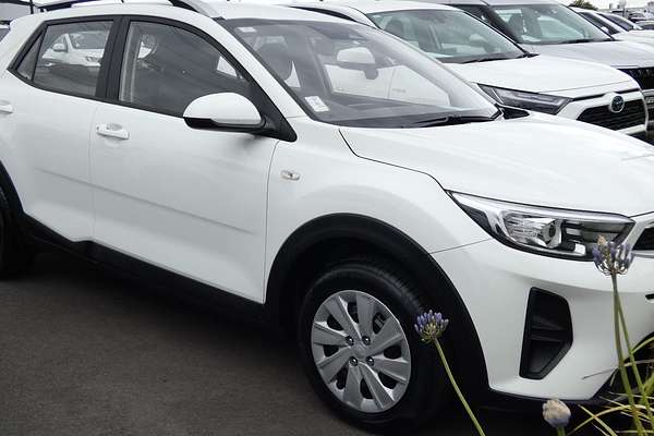 2023 Kia Stonic S YB