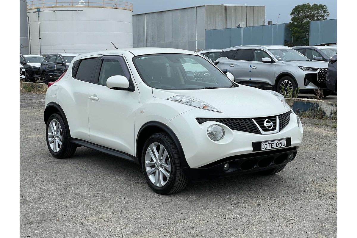 2013 Nissan JUKE ST F15