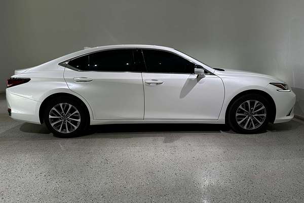 2022 Lexus ES ES250 Luxury AXZA10R