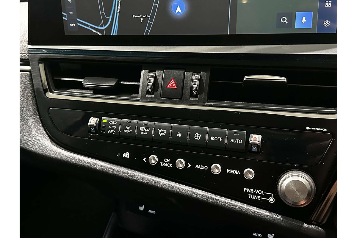 2022 Lexus ES ES250 Luxury AXZA10R