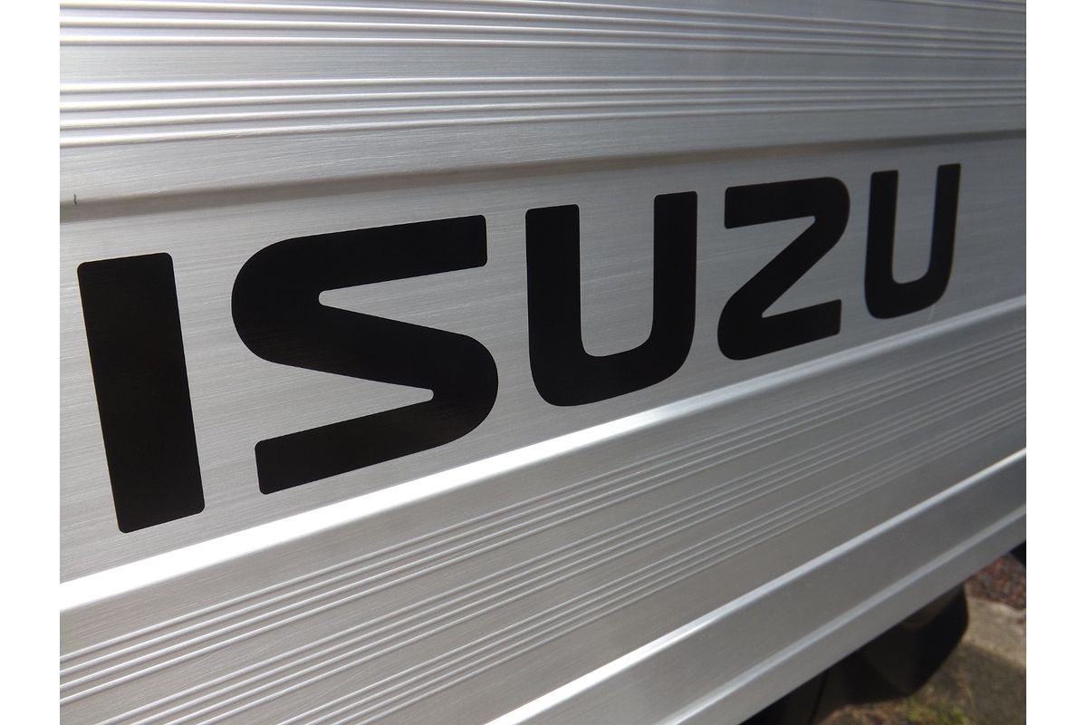 2025 Isuzu D-MAX LS-U 4X4