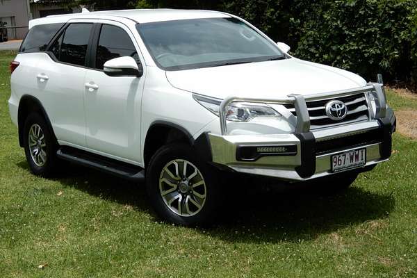 2016 Toyota Fortuner GX GUN156R