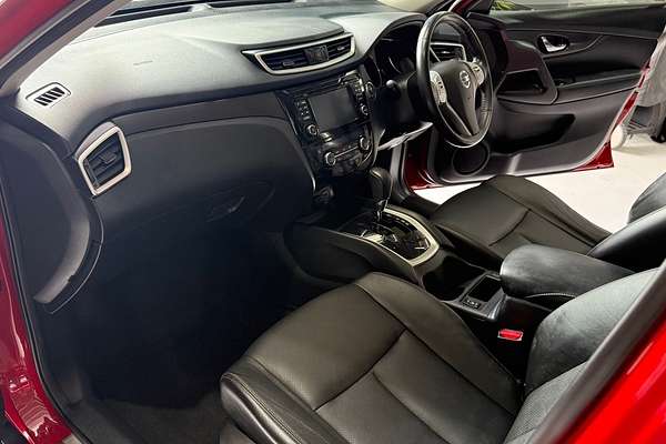2015 Nissan X-TRAIL ST-L T32
