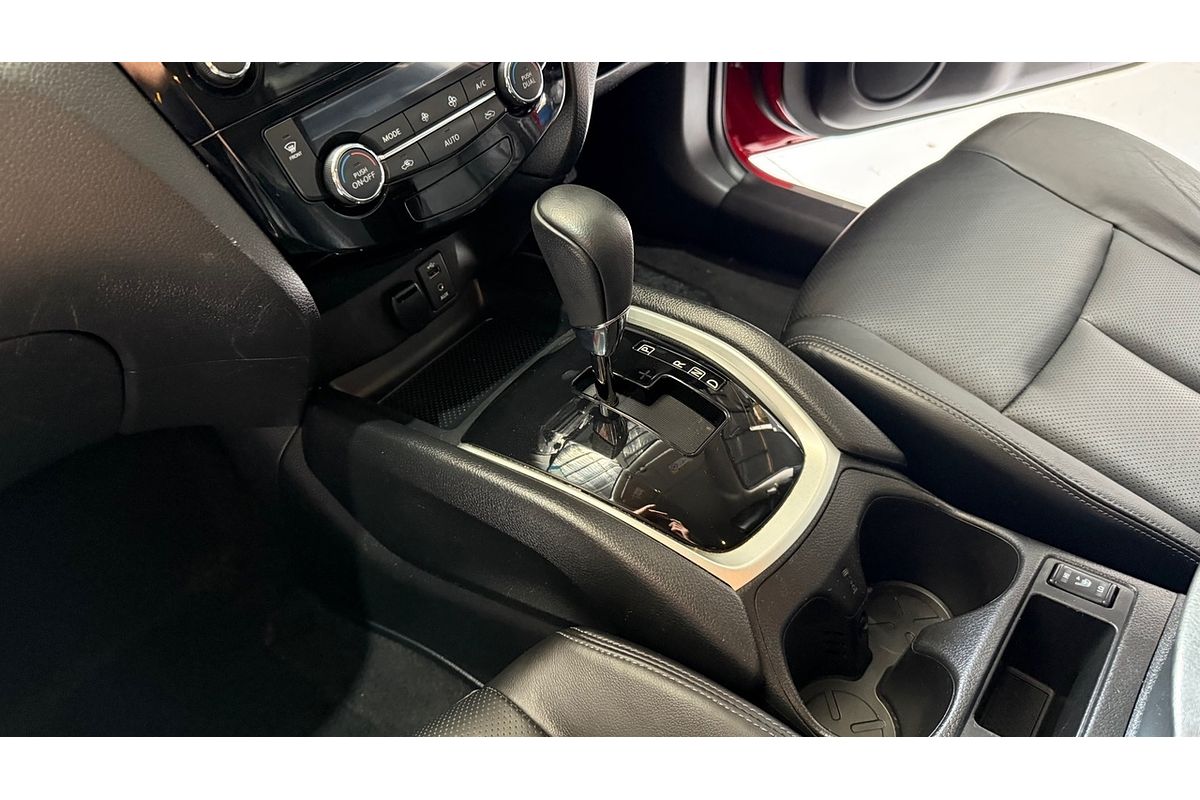 2015 Nissan X-TRAIL ST-L T32