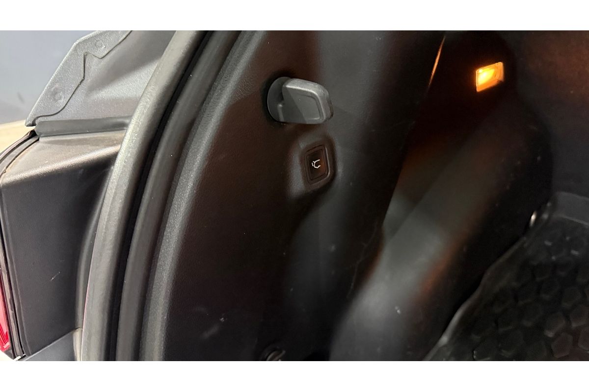 2018 Jeep Compass Limited M6