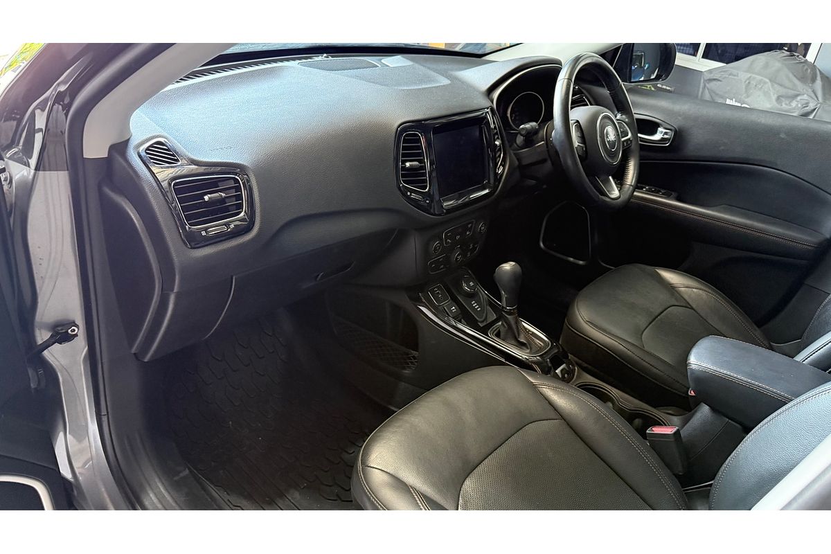 2018 Jeep Compass Limited M6