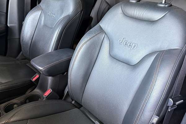 2018 Jeep Compass Limited M6