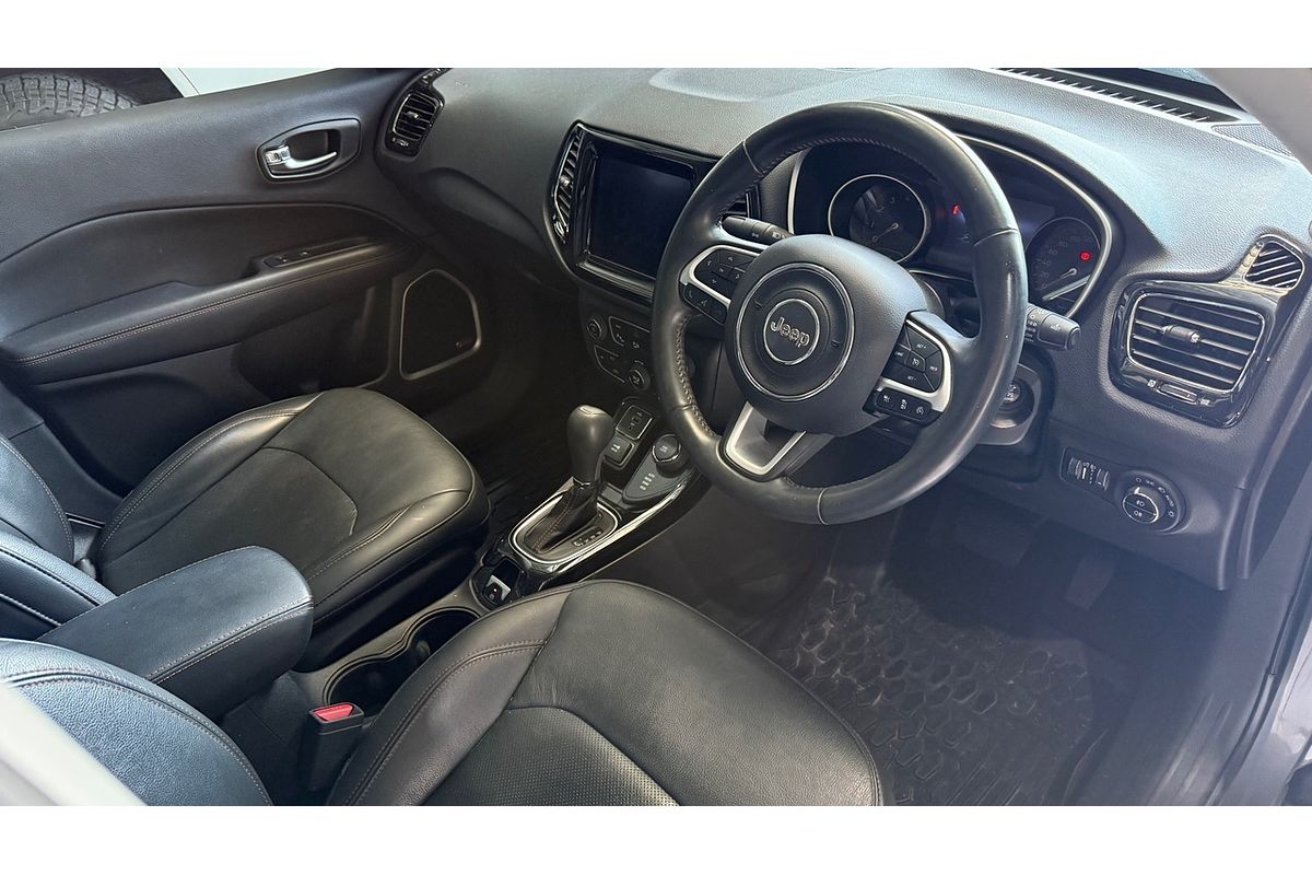 2018 Jeep Compass Limited M6