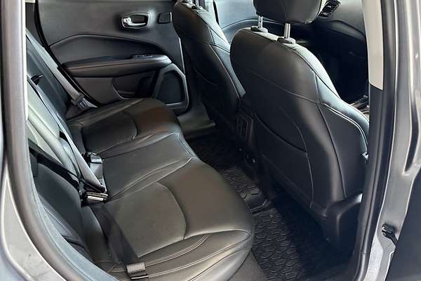 2018 Jeep Compass Limited M6