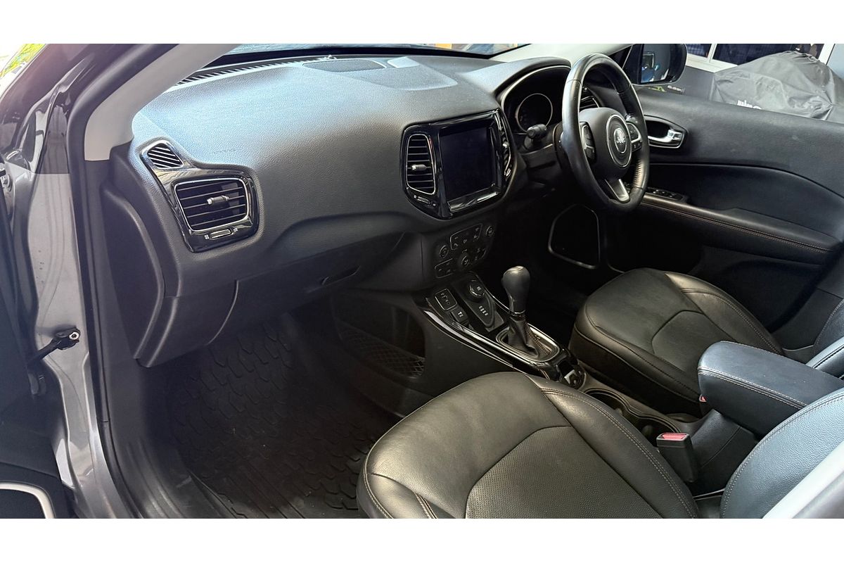 2018 Jeep Compass Limited M6