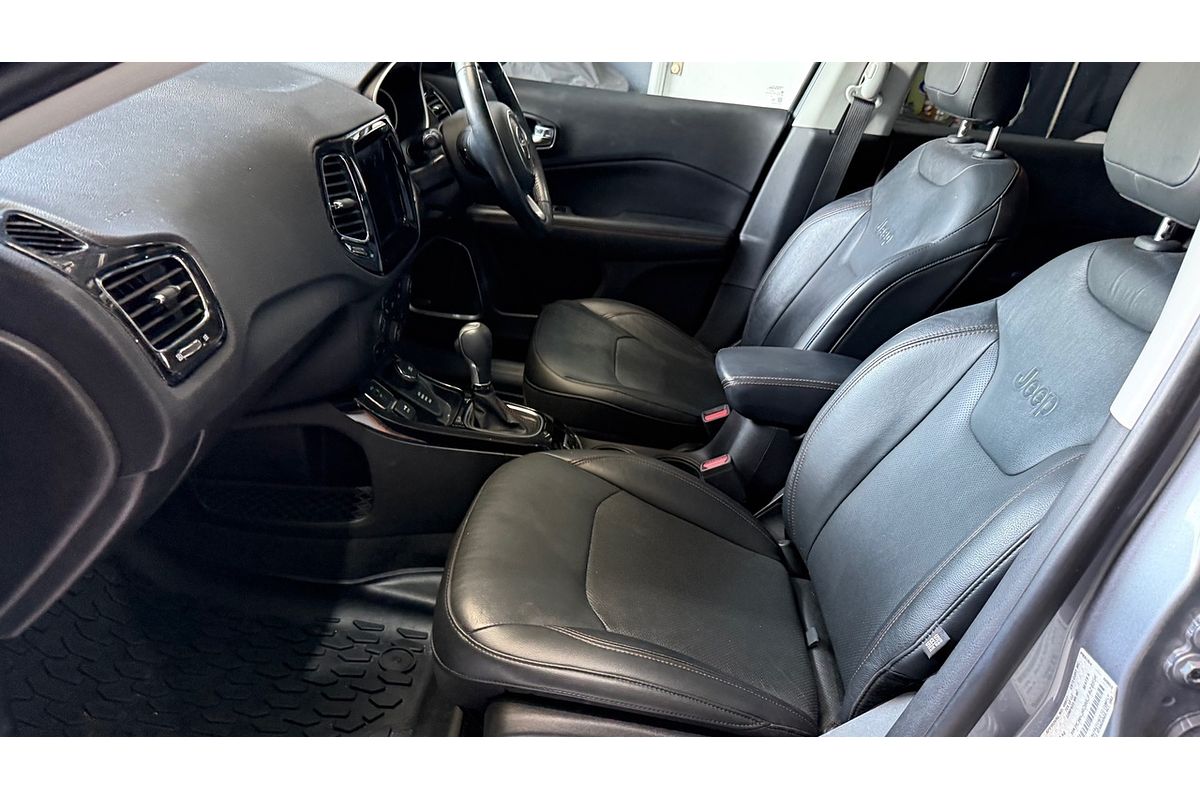 2018 Jeep Compass Limited M6