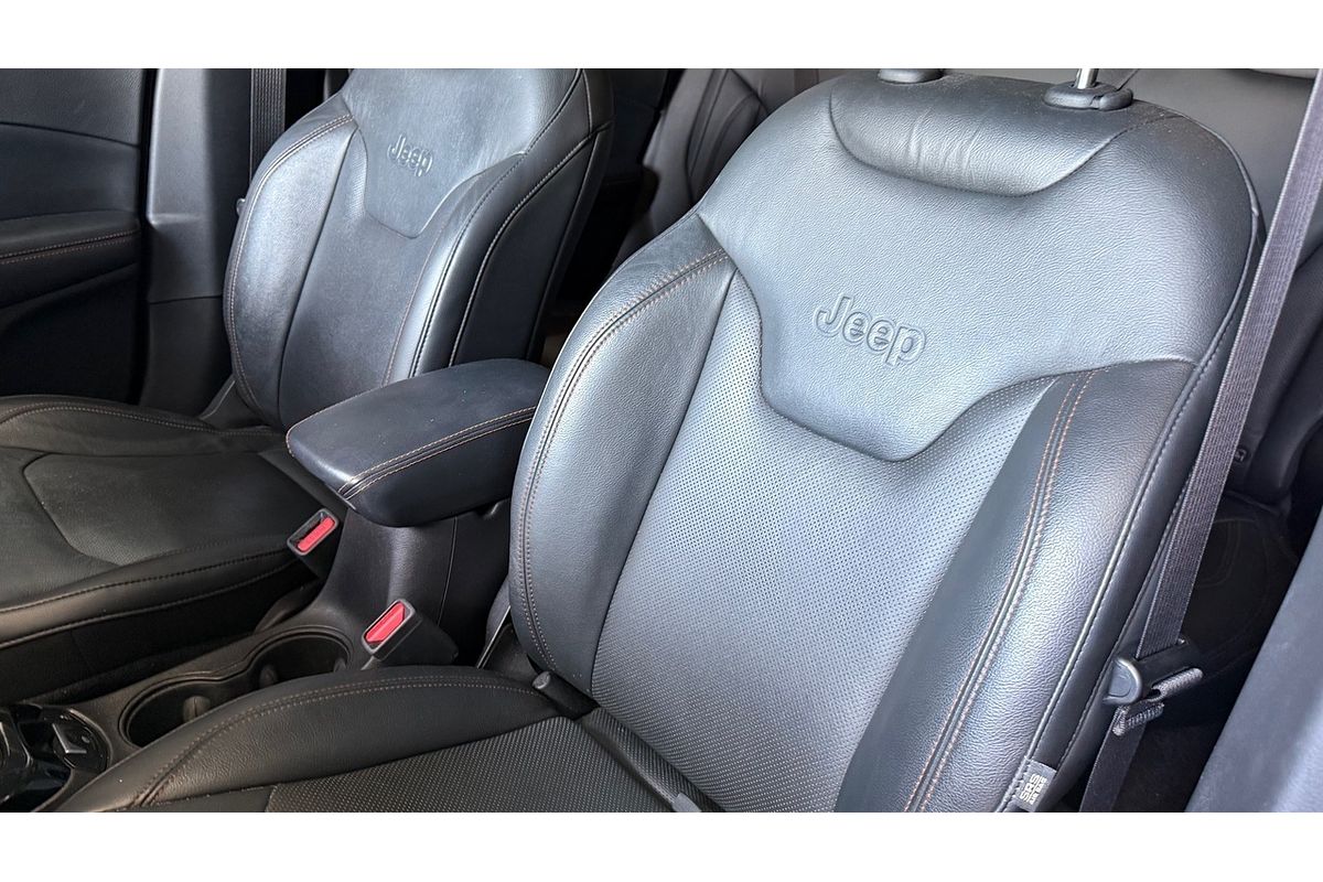 2018 Jeep Compass Limited M6