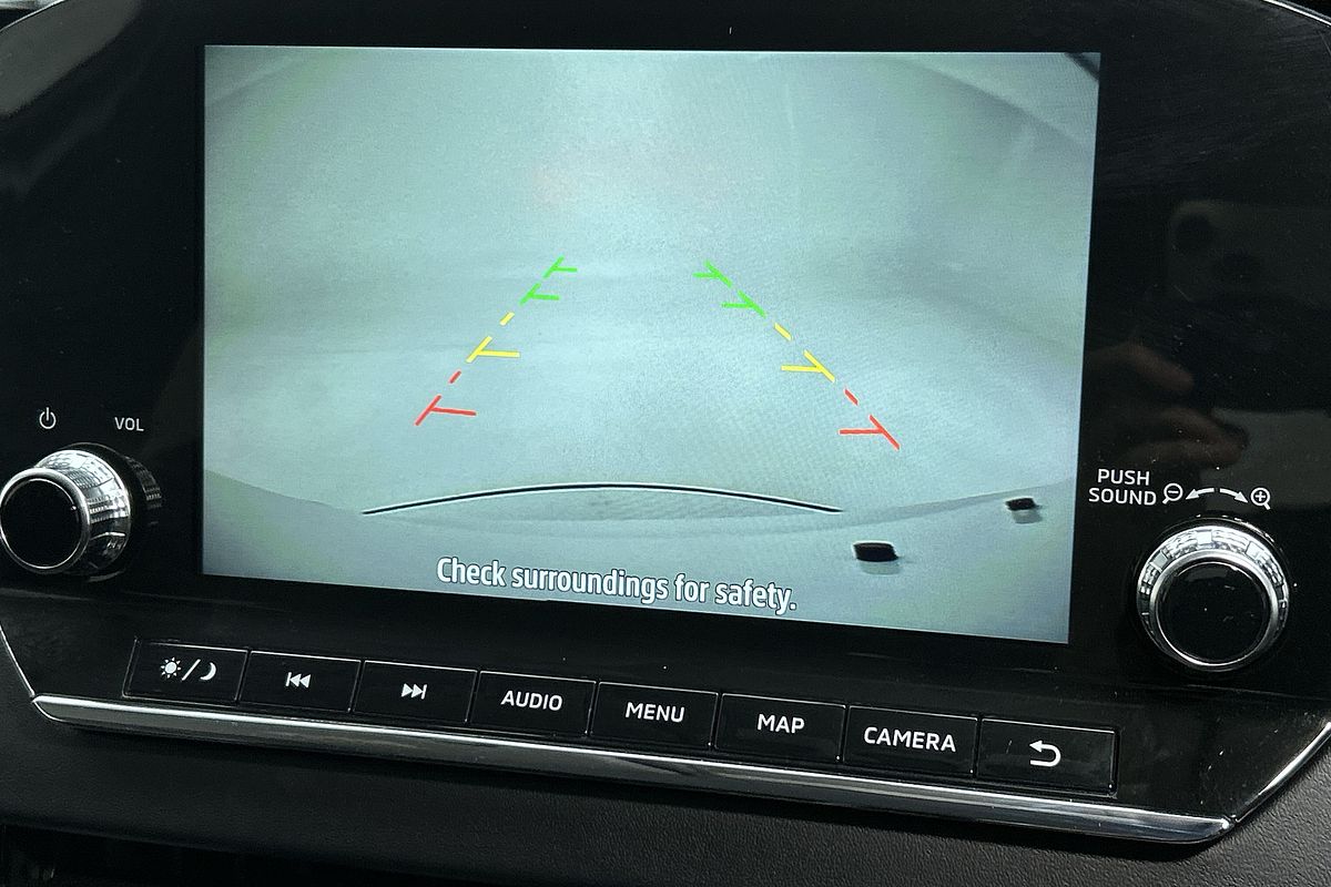 2024 Mitsubishi Outlander LS ZM