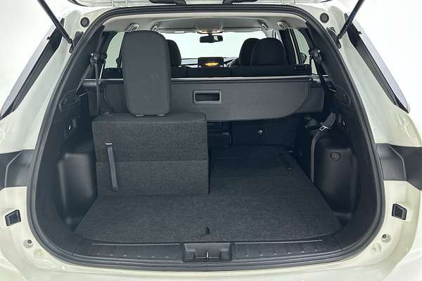 2024 Mitsubishi Outlander LS ZM