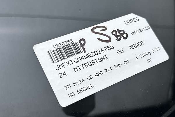 2024 Mitsubishi Outlander LS ZM