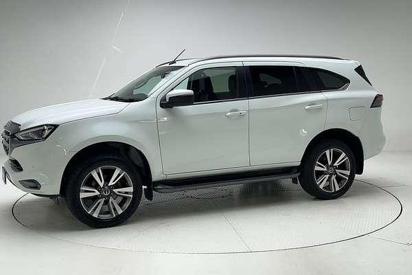 2023 Isuzu MU-X LS-T