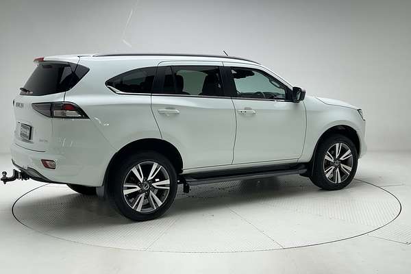 2023 Isuzu MU-X LS-T