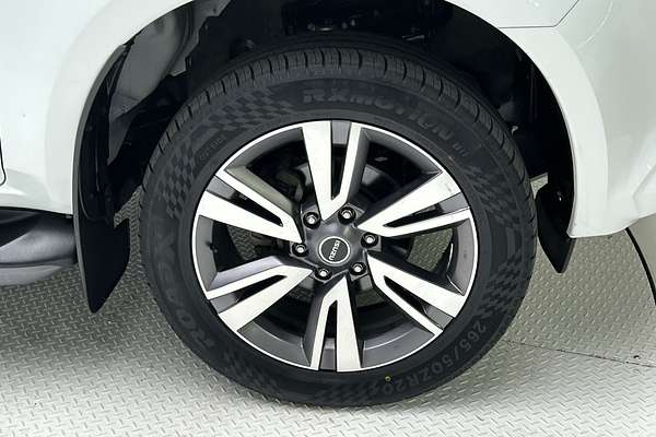 2023 Isuzu MU-X LS-T