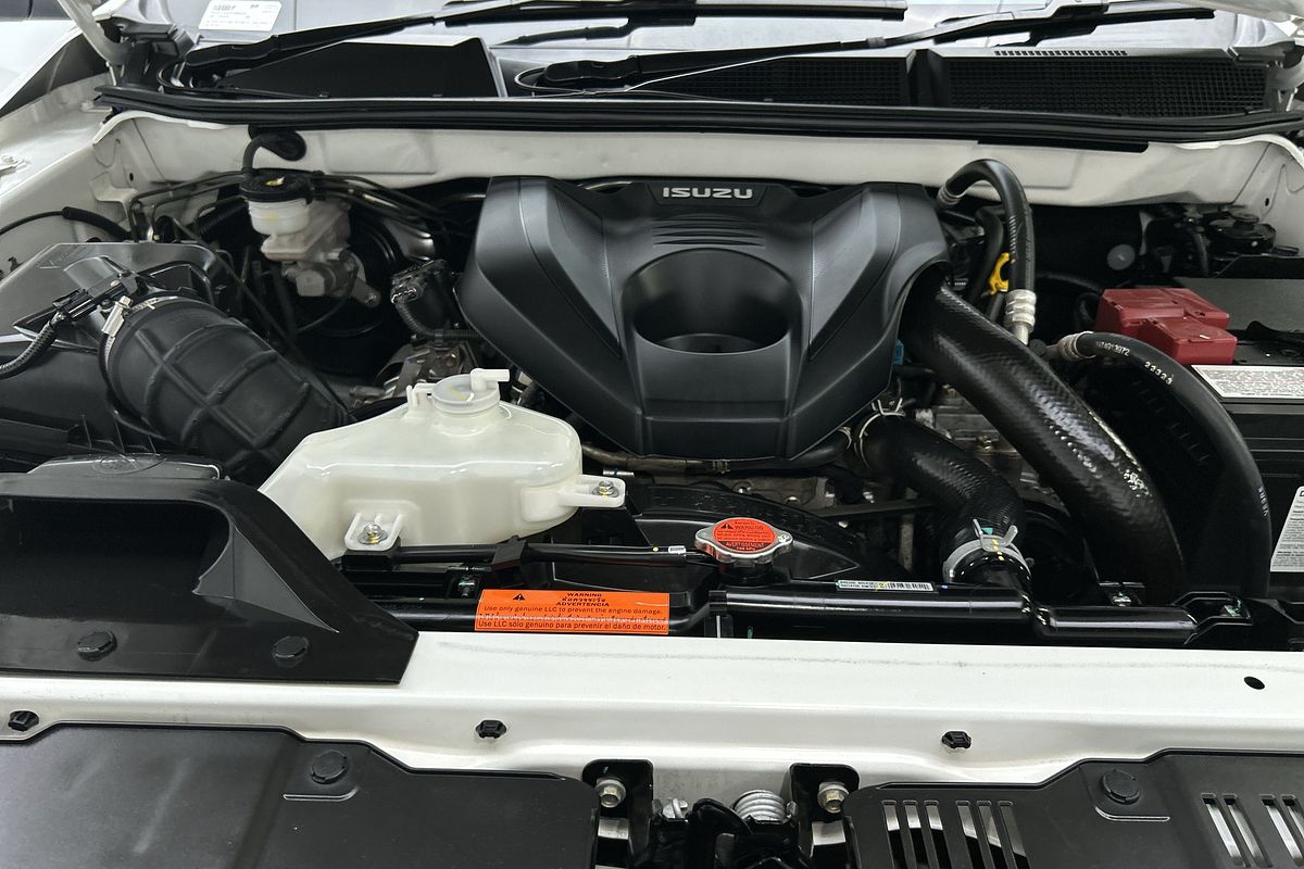 2023 Isuzu MU-X LS-T