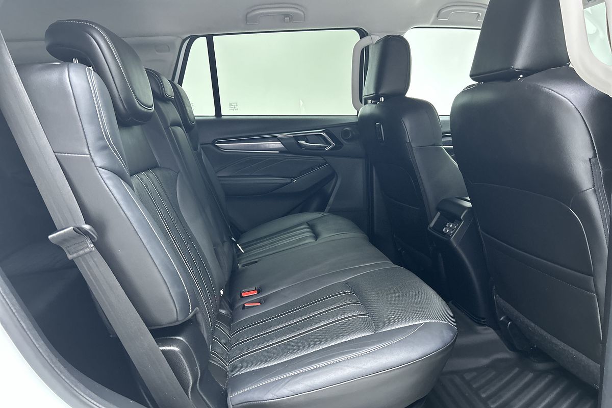 2023 Isuzu MU-X LS-T