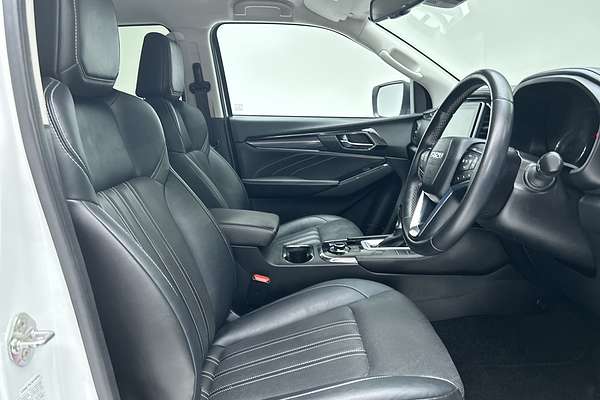 2023 Isuzu MU-X LS-T