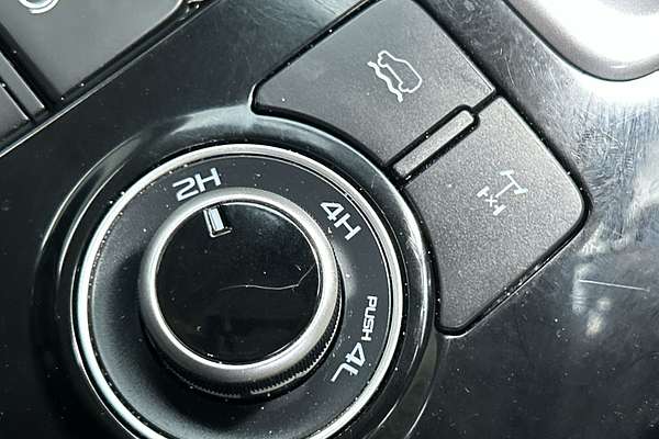 2023 Isuzu MU-X LS-T