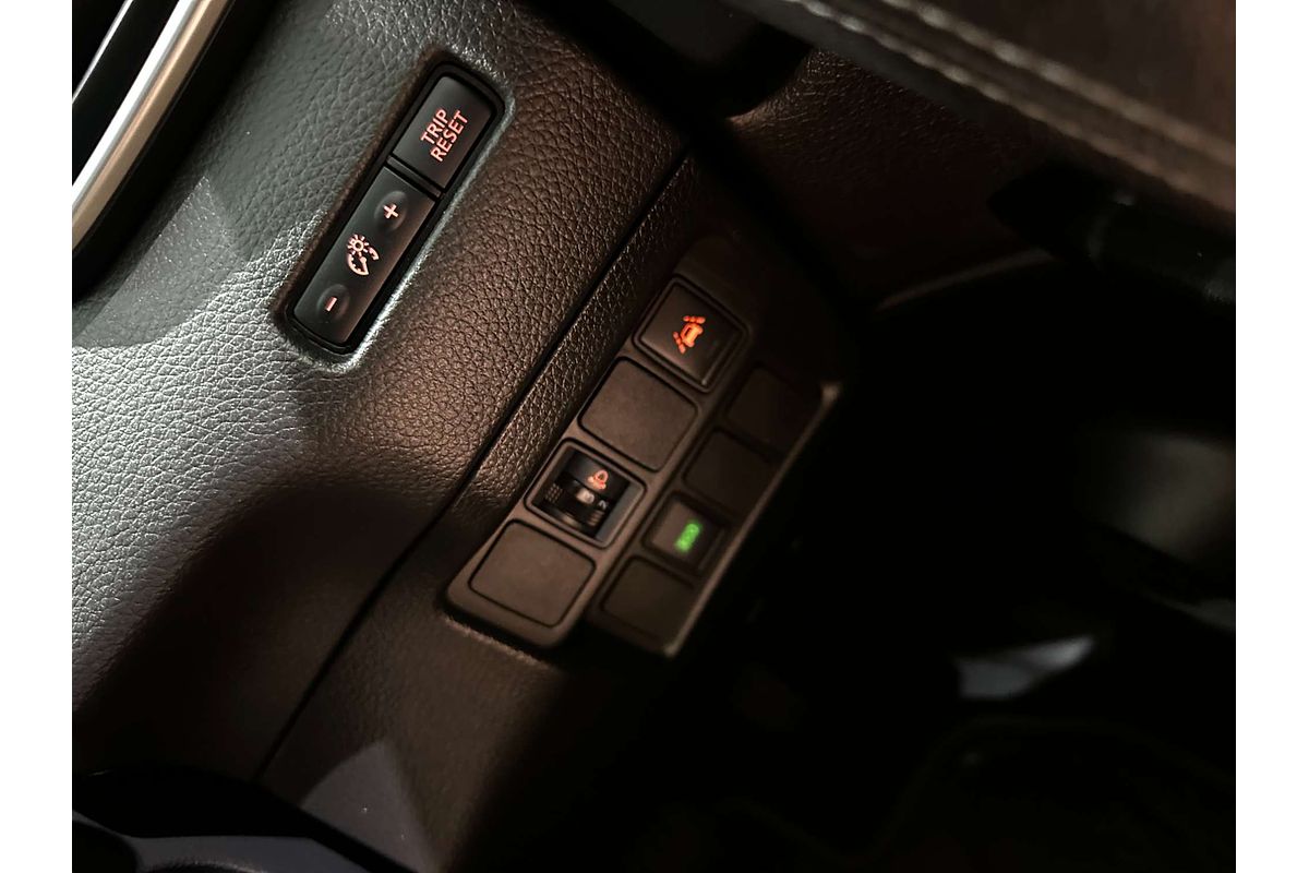 2018 Nissan QASHQAI ST-L J11 Series 2