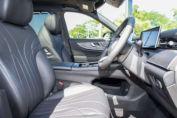 2025 Chery Tiggo 9 Super Hybrid Ultimate thumb-9