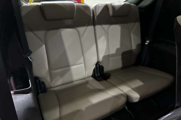 2017 Hyundai Santa Fe Highlander DM3 Series II