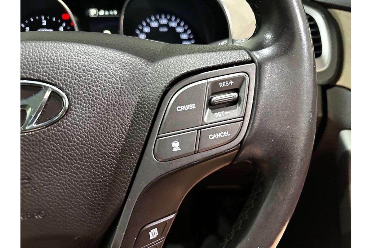 2017 Hyundai Santa Fe Highlander DM3 Series II