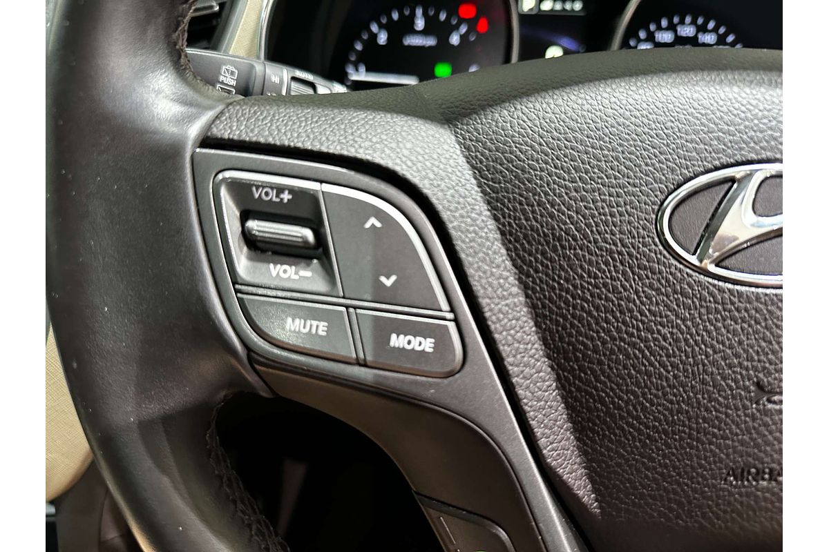 2017 Hyundai Santa Fe Highlander DM3 Series II