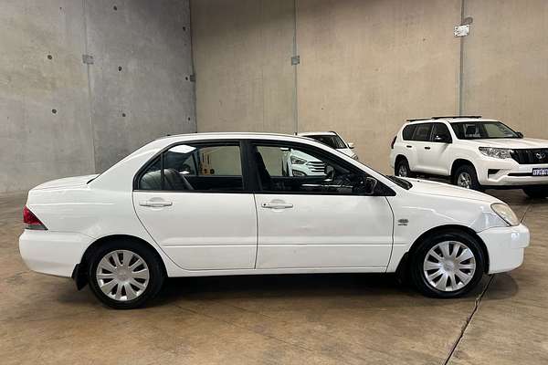 2007 Mitsubishi Lancer ES CH