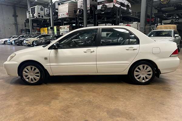 2007 Mitsubishi Lancer ES CH