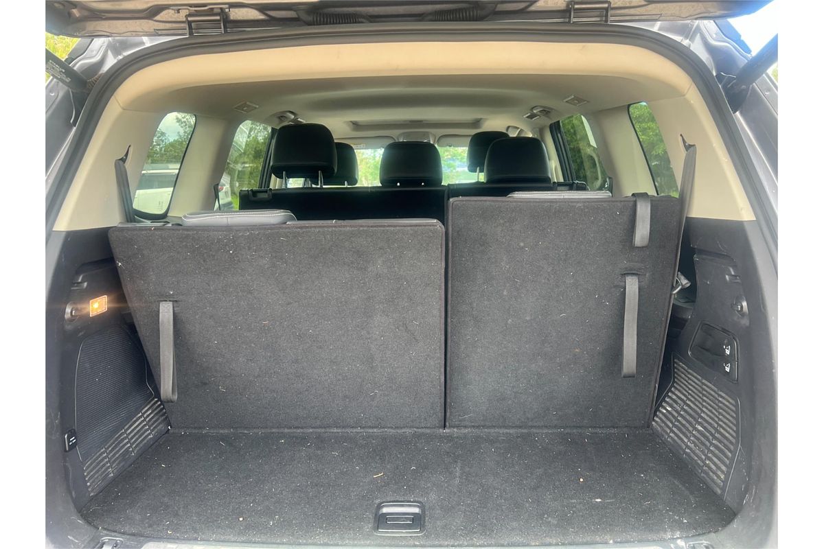 2022 LDV D90 Executive SV9A