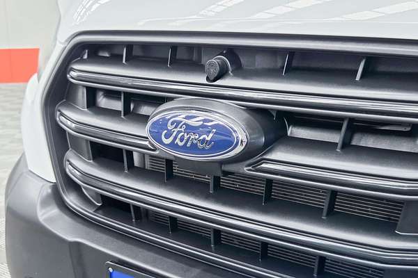 2020 Ford Transit 350L VO LWB Mid Roof