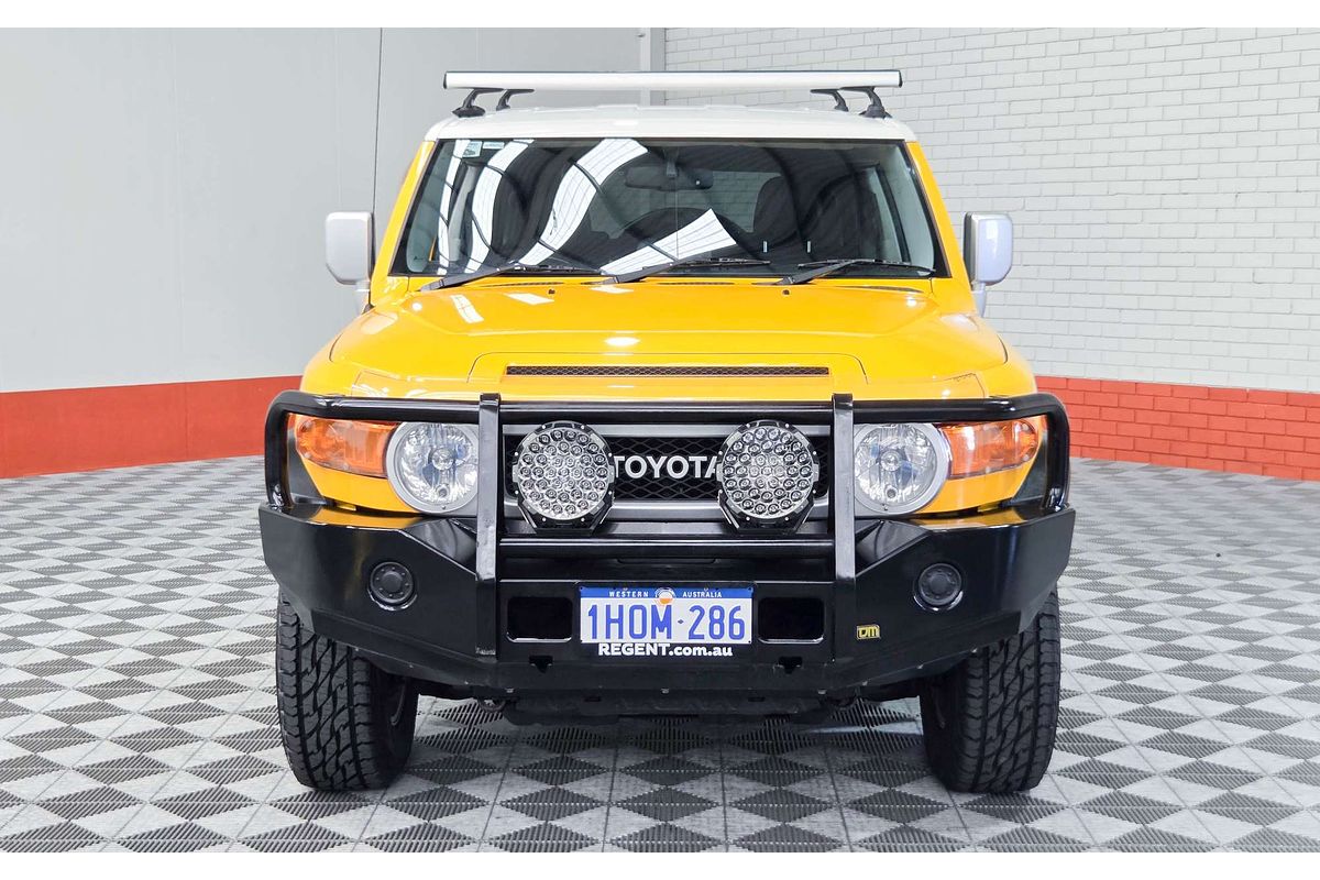 2016 Toyota FJ Cruiser GSJ15R