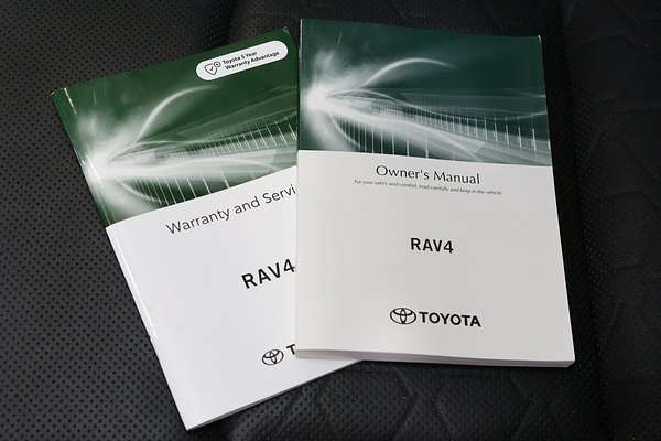 2022 Toyota RAV4 Edge AXAH54R