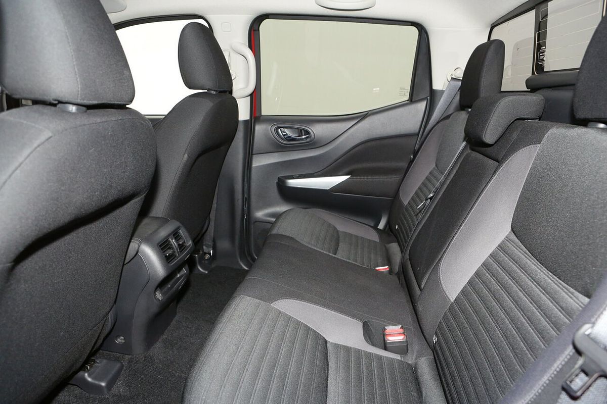 2021 Nissan Navara ST D23 4X4