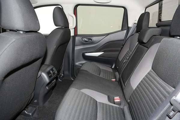 2021 Nissan Navara ST D23 4X4