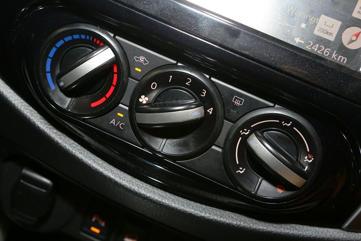 2021 Nissan Navara ST D23 4X4