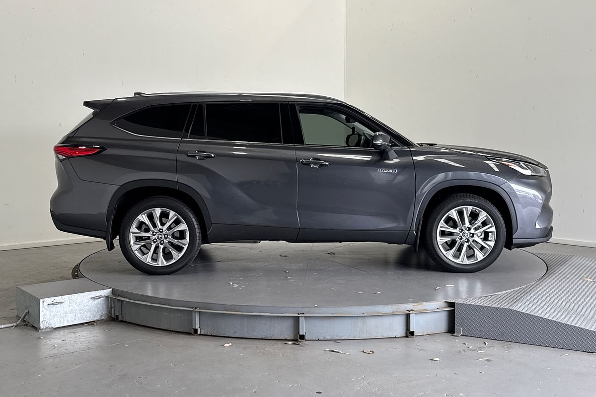 2023 Toyota Kluger Grande AXUH78R