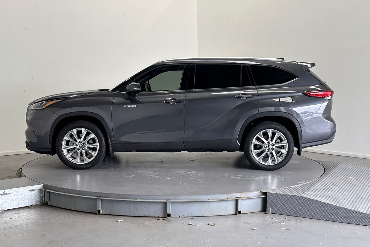 2023 Toyota Kluger Grande AXUH78R