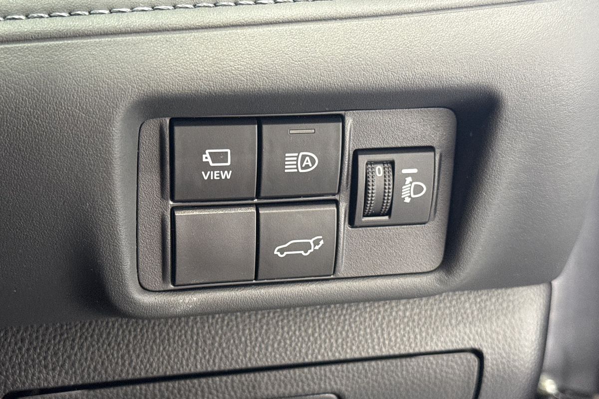 2023 Toyota Kluger Grande AXUH78R